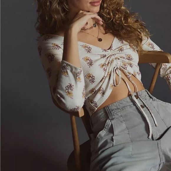 Anthropologie Boho Floral Print Cinched Sabrina Cropped Shirt Top - Picture 5 of 15